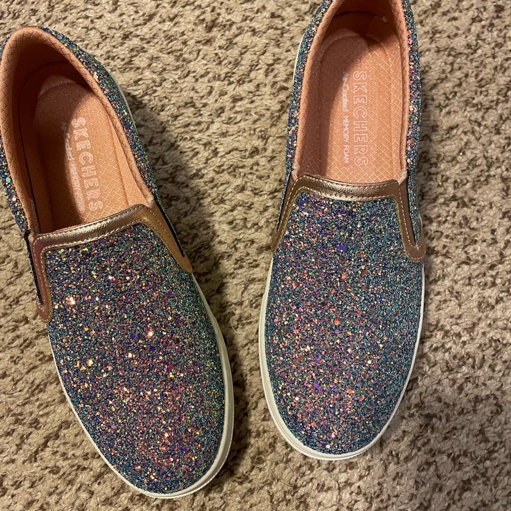 Sketchers Glitter Slip On- Goldie Glitz Size 8.5